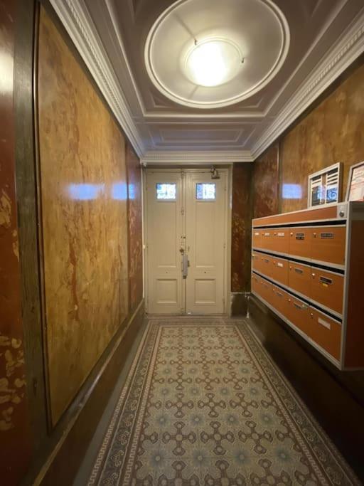 Charming Flat In Montmartre - Imhost Appartement Parijs Buitenkant foto